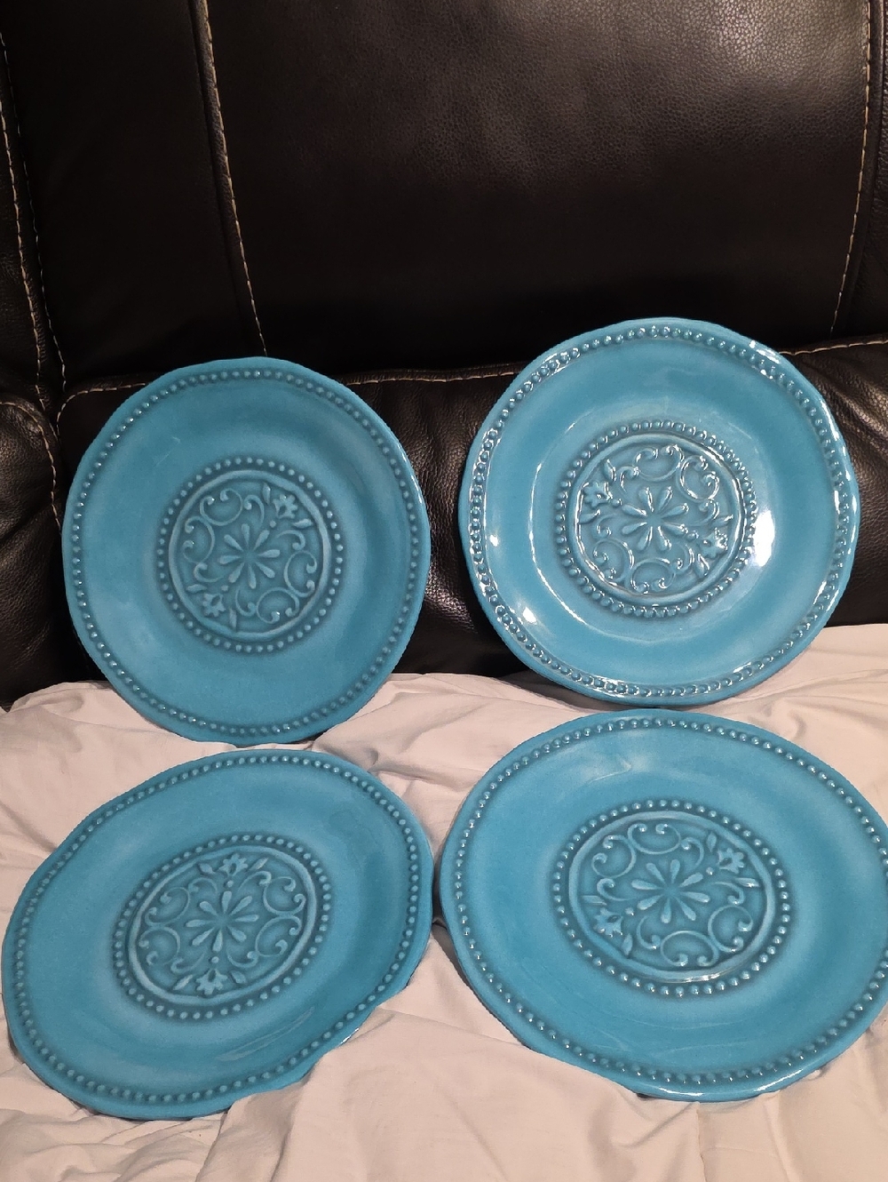 IL MULINO Turquoise Melamine Dinner Plates Set of 4 Gorgeous